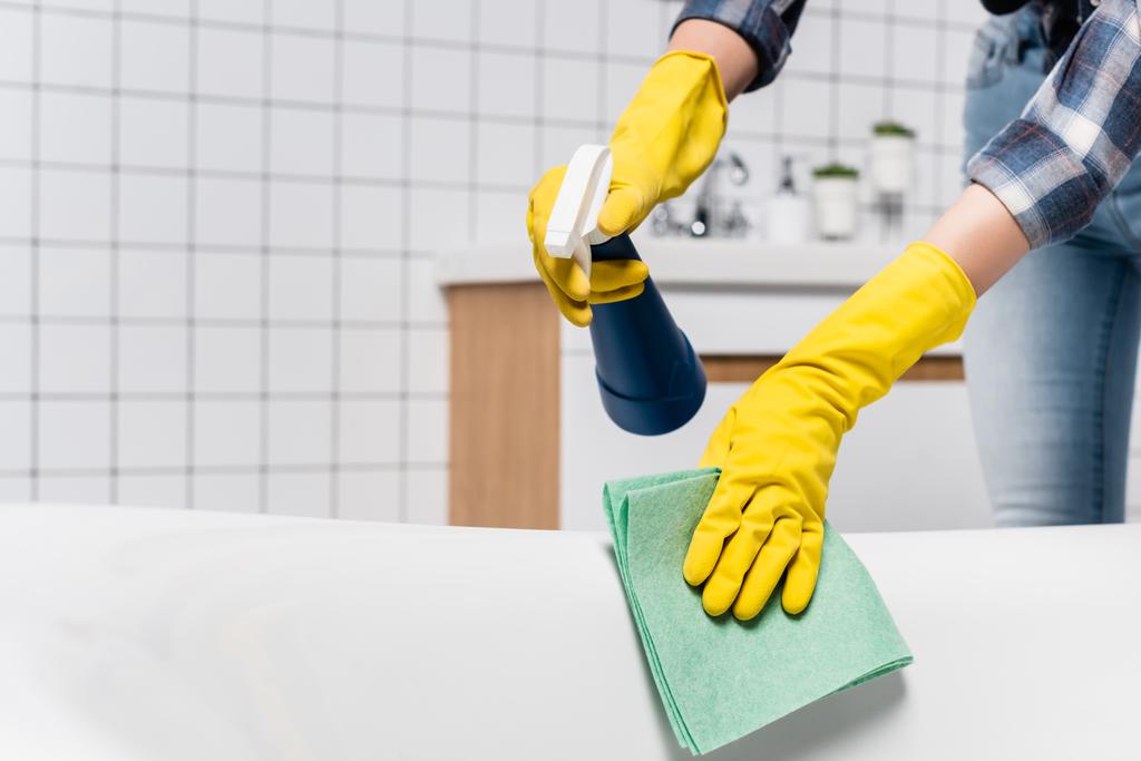 4 Reasons Why You Need Professional Tile And Grout Cleaning